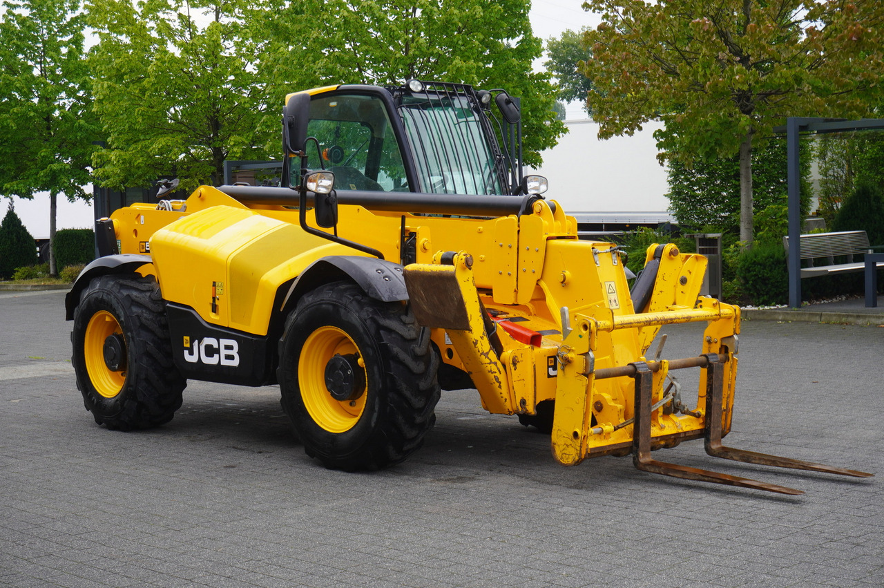 JCB 535-125 / 1500 MTH! / reach 12.5 m / 2021 / 3.5 t - Teleskopinis ratinis krautuvas: foto 5 JCB 535-125 / 1500 MTH! / reach 12.5 m / 2021 / 3.5 t - Teleskopinis ratinis krautuvas: foto 5