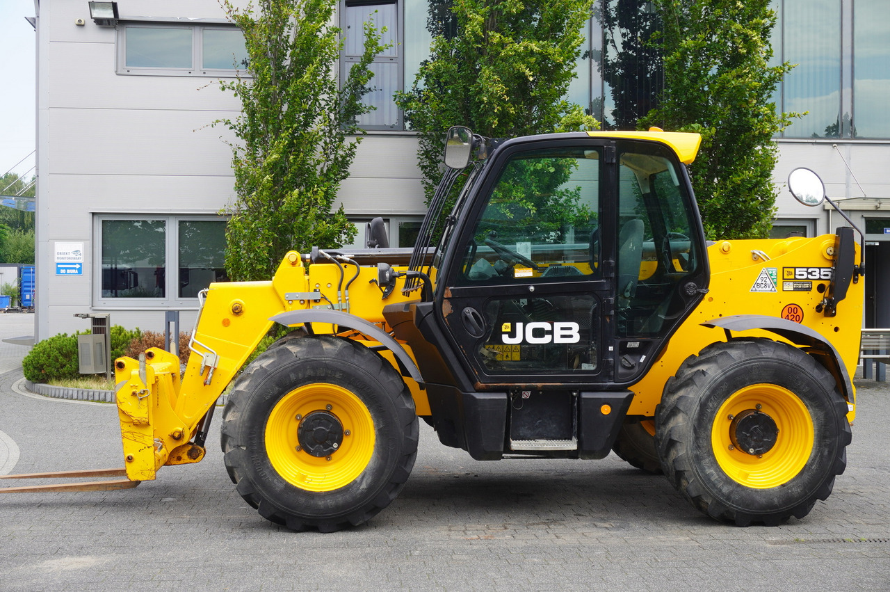 JCB 535-95 / 3.5 T / range 9.5 m / joystick / 2021 - Teleskopinis ratinis krautuvas: foto 4 JCB 535-95 / 3.5 T / range 9.5 m / joystick / 2021 - Teleskopinis ratinis krautuvas: foto 4