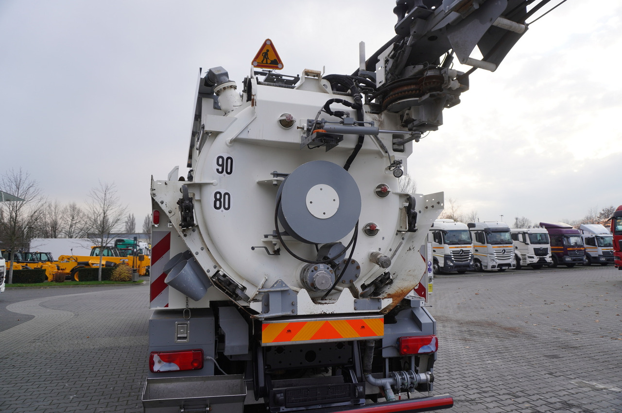 Asenizatorius MAN TGS 26.360 E6 / RIVARD sewage cleaner 18 m3 / 180 tho. km / steering axle / 2 units: foto 24