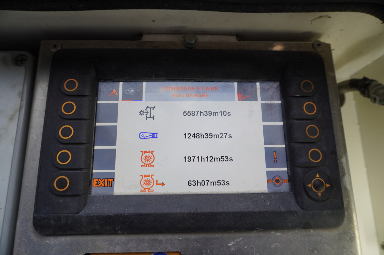 Asenizatorius MAN TGS 26.360 E6 / RIVARD sewage cleaner 18 m3 / 180 tho. km / steering axle / 2 units: foto 12