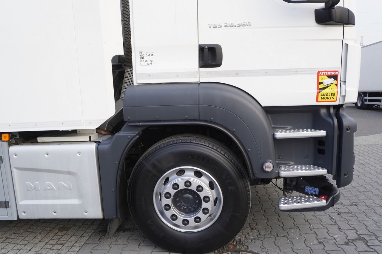 Asenizatorius MAN TGS 26.360 E6 / RIVARD sewage cleaner 18 m3 / 180 tho. km / steering axle / 2 units: foto 29