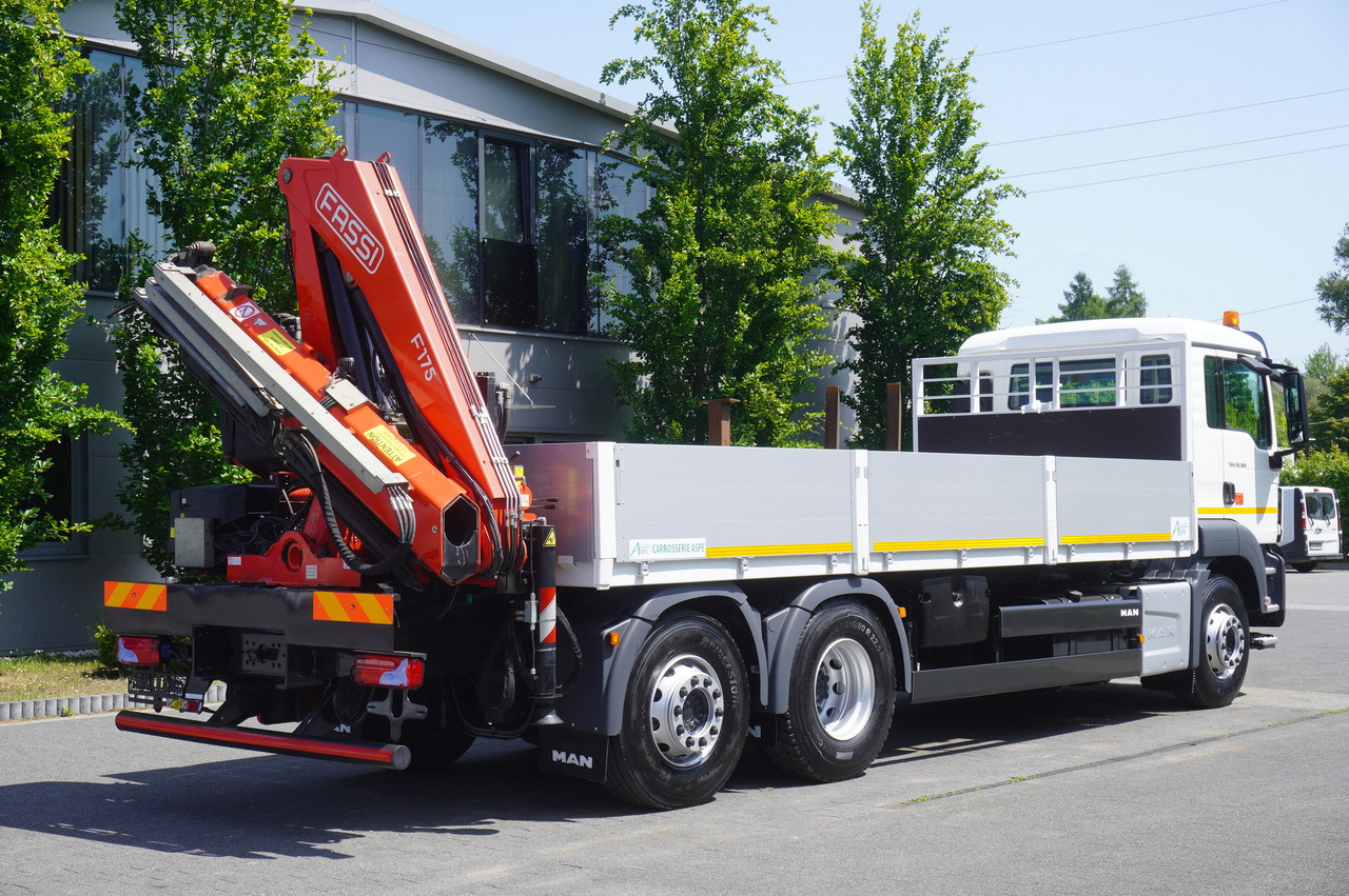 MAN TGS 26.360 Flatbed / Fassi F175 7.7 T / steered 3rd axle - Platforminis/ Bortinis sunkvežimis, Sunkvežimis su kranu: foto 5 MAN TGS 26.360 Flatbed / Fassi F175 7.7 T / steered 3rd axle - Platforminis/ Bortinis sunkvežimis, Sunkvežimis su kranu: foto 5