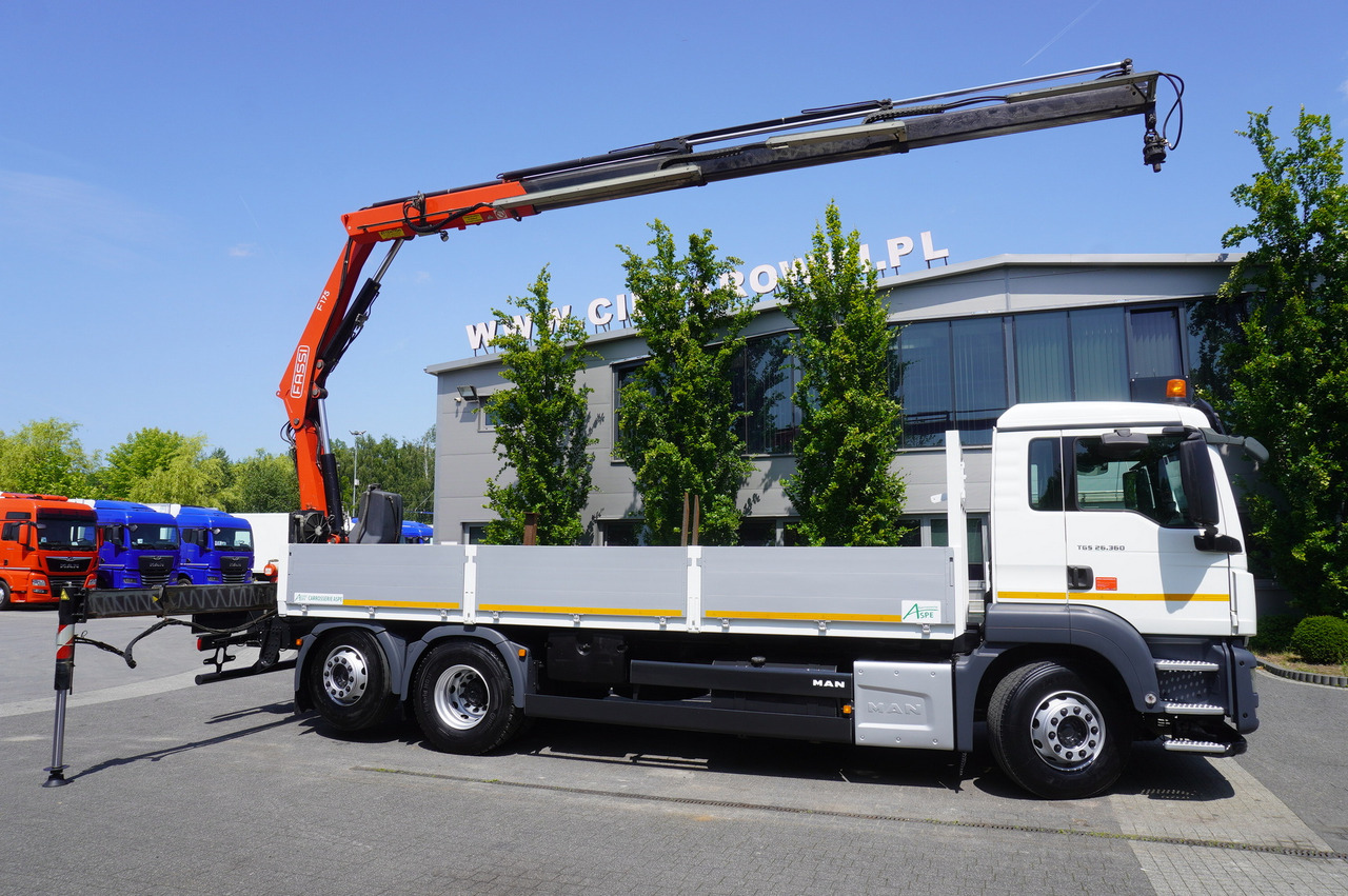 MAN TGS 26.360 Flatbed / Fassi F175 7.7 T / steered 3rd axle - Platforminis/ Bortinis sunkvežimis, Sunkvežimis su kranu: foto 4 MAN TGS 26.360 Flatbed / Fassi F175 7.7 T / steered 3rd axle - Platforminis/ Bortinis sunkvežimis, Sunkvežimis su kranu: foto 4