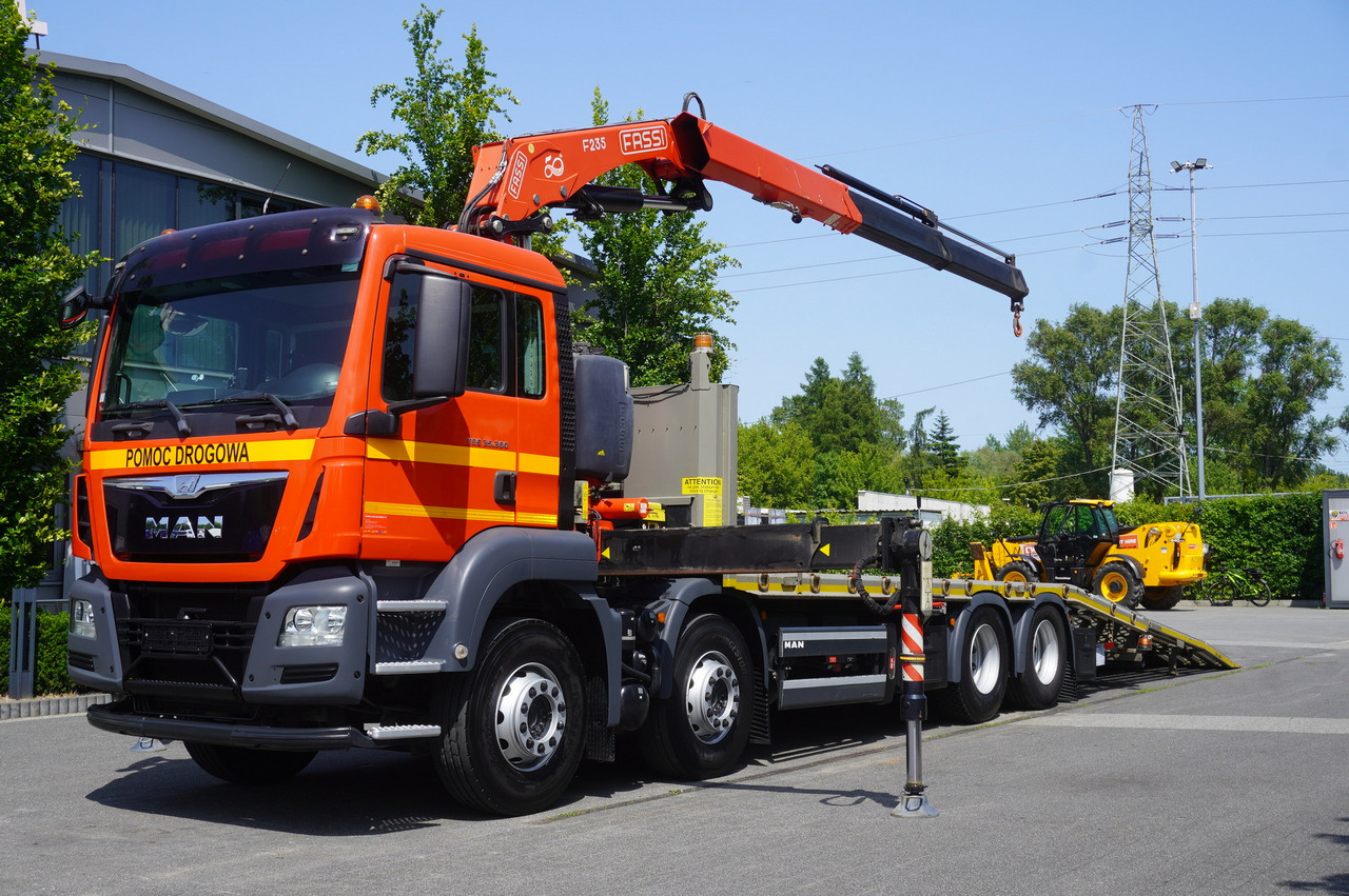 MAN TGS 35.360 E6 8x2 / FASSI F235 crane / 6.5 T cap. / 8.3 m reach - Evakuatorius: foto 2 MAN TGS 35.360 E6 8x2 / FASSI F235 crane / 6.5 T cap. / 8.3 m reach - Evakuatorius: foto 2