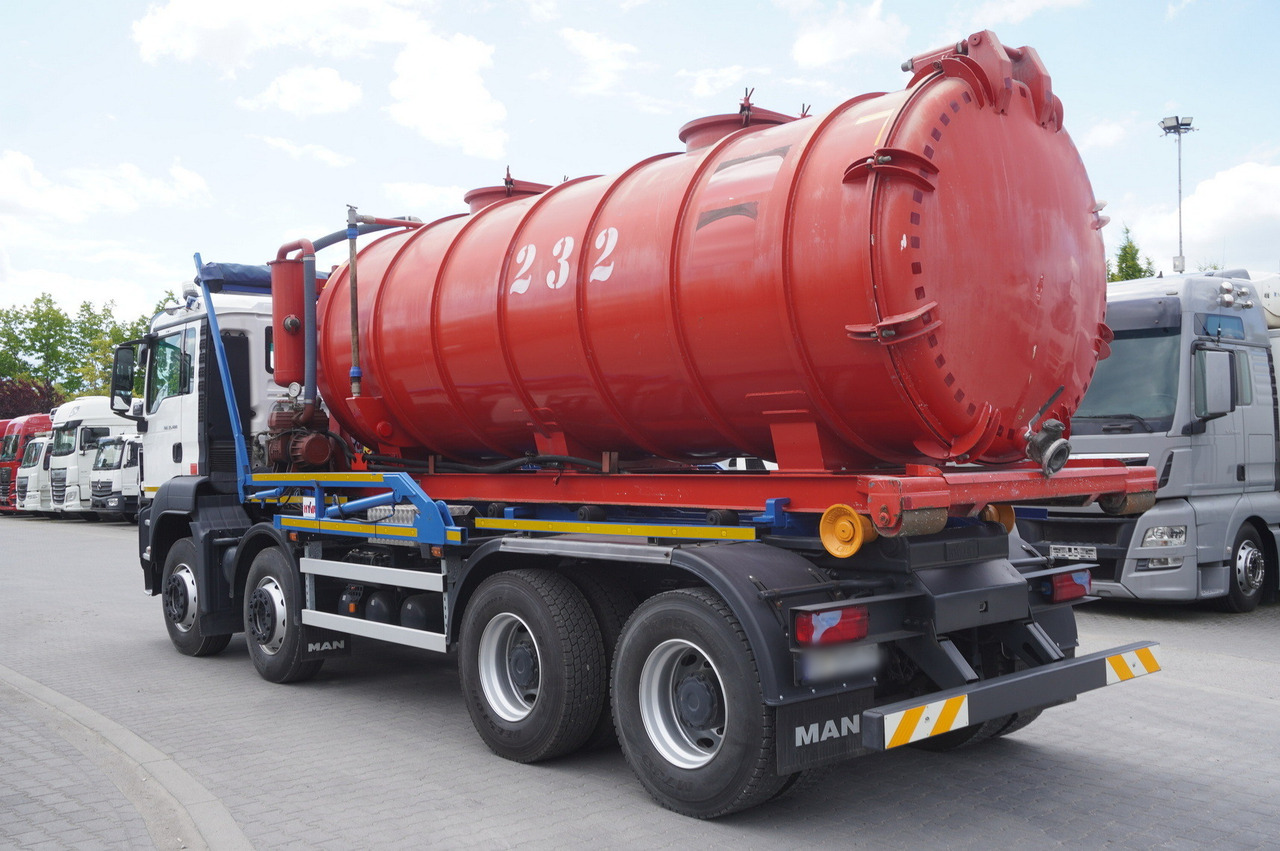 MAN TGS 35.400 8 × 4 E5 / HYVA HOOK LIFT 32.56 SE / Septic barrel 13000 L - Srutovežis: foto 5 MAN TGS 35.400 8 × 4 E5 / HYVA HOOK LIFT 32.56 SE / Septic barrel 13000 L - Srutovežis: foto 5