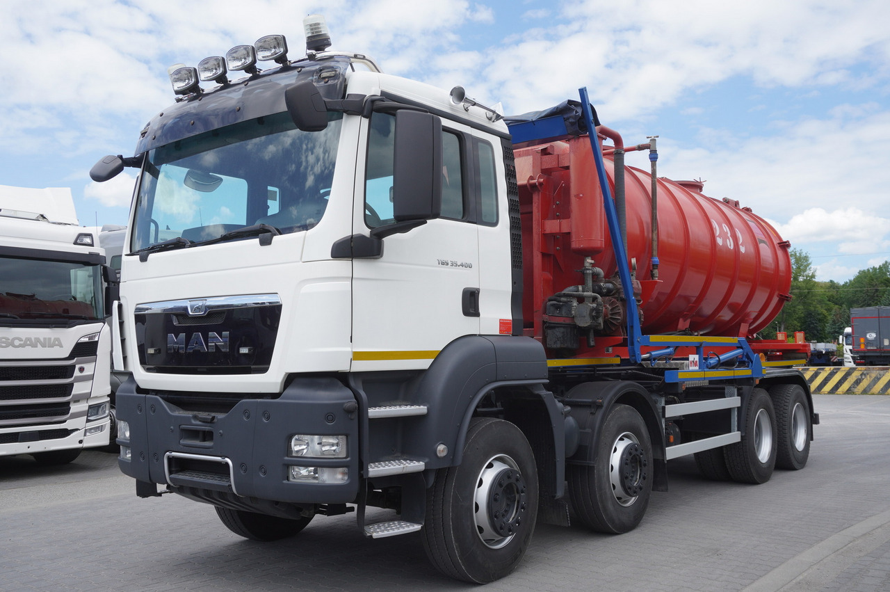 MAN TGS 35.400 8 × 4 E5 / HYVA HOOK LIFT 32.56 SE / Septic barrel 13000 L - Srutovežis: foto 2 MAN TGS 35.400 8 × 4 E5 / HYVA HOOK LIFT 32.56 SE / Septic barrel 13000 L - Srutovežis: foto 2