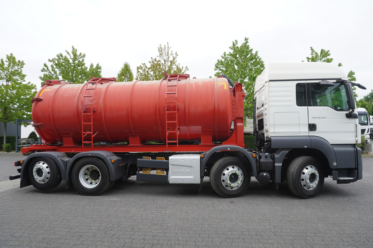 MAN TGS 35.420 8×2 / NEW septic barrel 13000 L / 3 steered axles - Autocisterna: foto 5 MAN TGS 35.420 8×2 / NEW septic barrel 13000 L / 3 steered axles - Autocisterna: foto 5