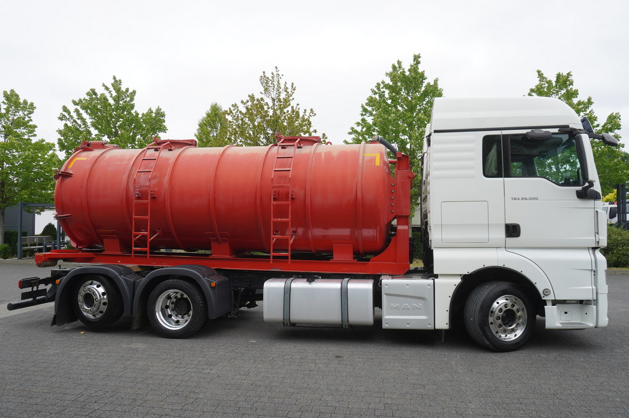 MAN TGX 26.500 / NEW Stal Septic barrel 13000 l / steering 3rd axle - Autocisterna: foto 5 MAN TGX 26.500 / NEW Stal Septic barrel 13000 l / steering 3rd axle - Autocisterna: foto 5