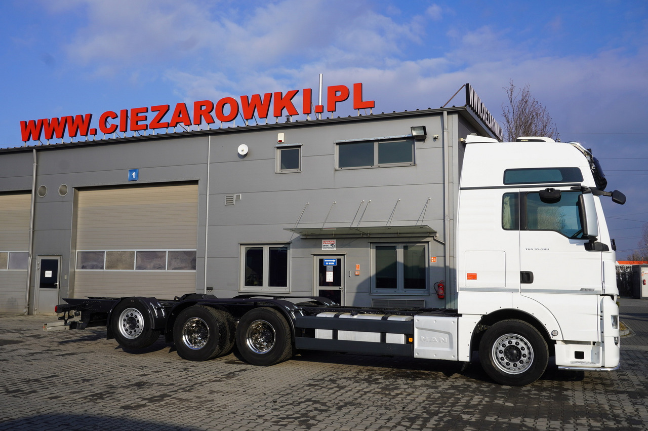 MAN TGX 35.580 E6 8x4/4 - 8.8m chassis frame - Sunkvežimis su kranu: foto 4 MAN TGX 35.580 E6 8x4/4 - 8.8m chassis frame - Sunkvežimis su kranu: foto 4