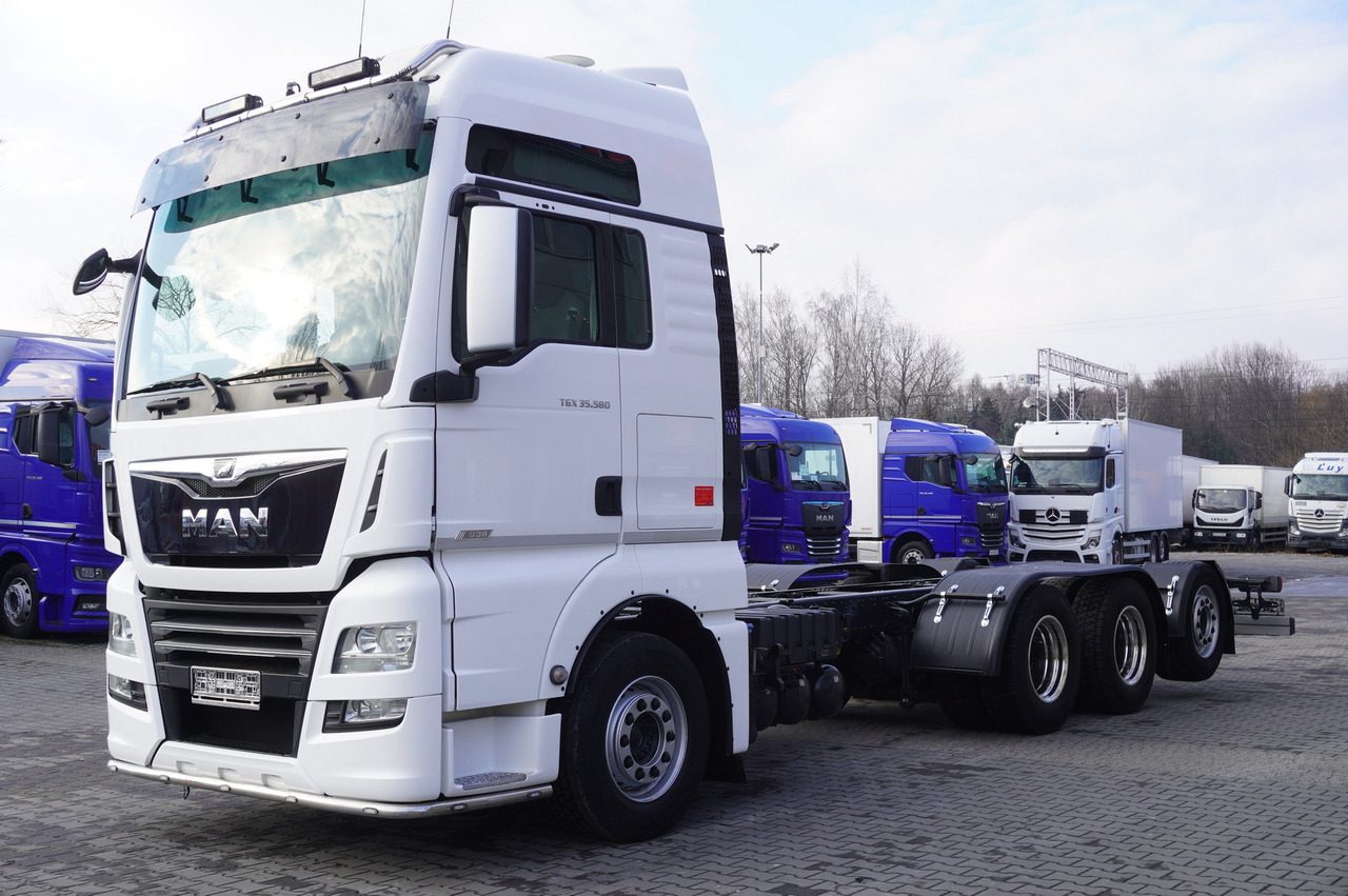 MAN TGX 35.580 E6 8x4/4 - 8.8m chassis frame - Sunkvežimis su kranu: foto 2 MAN TGX 35.580 E6 8x4/4 - 8.8m chassis frame - Sunkvežimis su kranu: foto 2
