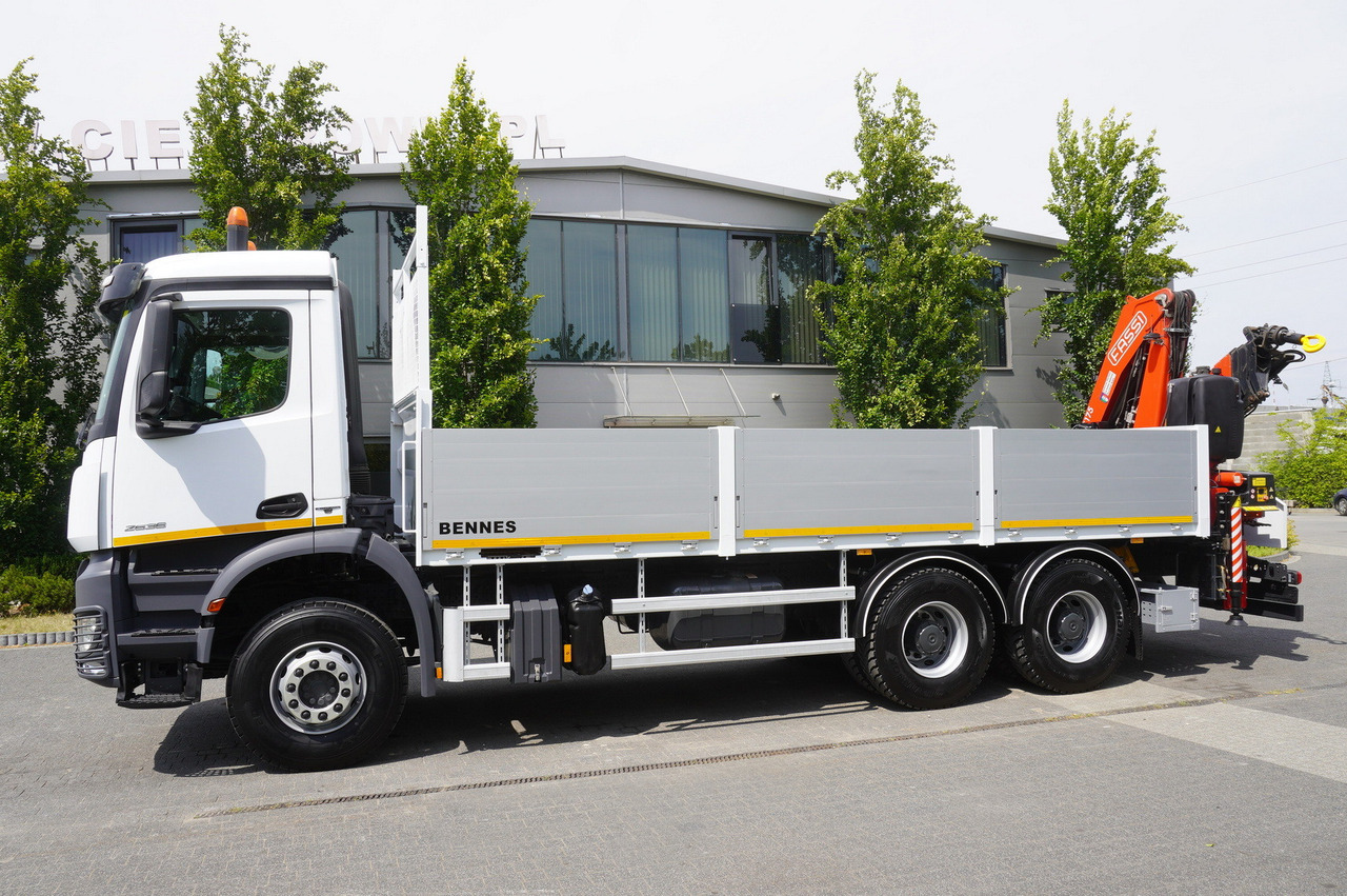 MERCEDES-BENZ AROCS 2636 Flatbed / HDS FASSI F175 7.7 T / 150,000 km - Autokranas: foto 5 MERCEDES-BENZ AROCS 2636 Flatbed / HDS FASSI F175 7.7 T / 150,000 km - Autokranas: foto 5