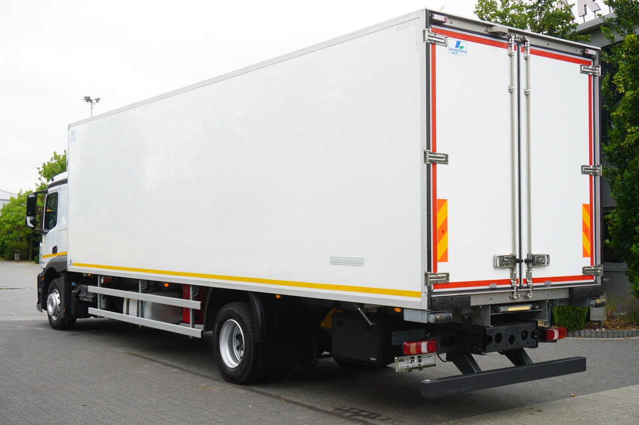 MERCEDES-BENZ Actros 1824 / Refrigerator 22 EPAL / Carrier Supra 950 / Sleeping cabin - Refrižeratorius sunkvežimis: foto 2 MERCEDES-BENZ Actros 1824 / Refrigerator 22 EPAL / Carrier Supra 950 / Sleeping cabin - Refrižeratorius sunkvežimis: foto 2