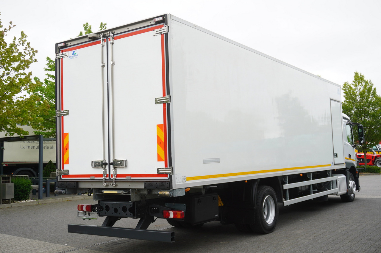 MERCEDES-BENZ Actros 1824 / Refrigerator 22 EPAL / Carrier Supra 950 / Sleeping cabin - Refrižeratorius sunkvežimis: foto 5 MERCEDES-BENZ Actros 1824 / Refrigerator 22 EPAL / Carrier Supra 950 / Sleeping cabin - Refrižeratorius sunkvežimis: foto 5