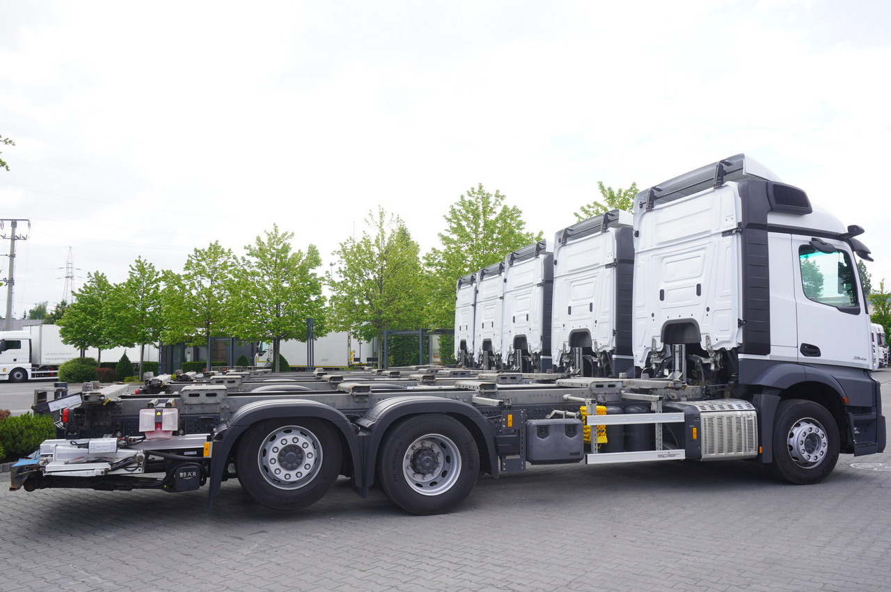 MERCEDES-BENZ Actros 2545 6×2 MP5 / ADR AT / 12 units - Konteineris-vežimus/ Sukeisti kūną sunkvežimis: foto 3 MERCEDES-BENZ Actros 2545 6×2 MP5 / ADR AT / 12 units - Konteineris-vežimus/ Sukeisti kūną sunkvežimis: foto 3