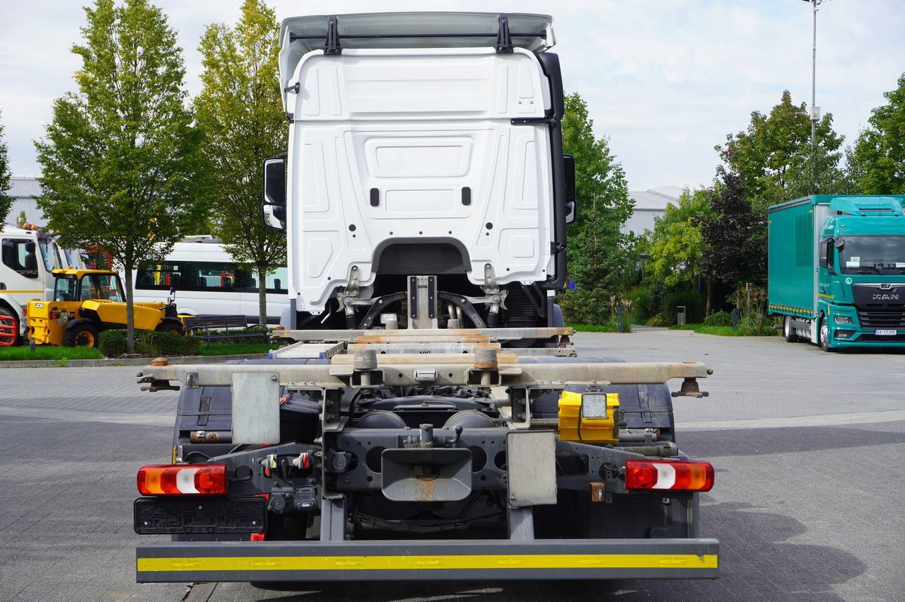 MERCEDES-BENZ Actros 2545 6×2 MP5 / Full ADR / 2 units - Konteineris-vežimus/ Sukeisti kūną sunkvežimis: foto 5 MERCEDES-BENZ Actros 2545 6×2 MP5 / Full ADR / 2 units - Konteineris-vežimus/ Sukeisti kūną sunkvežimis: foto 5