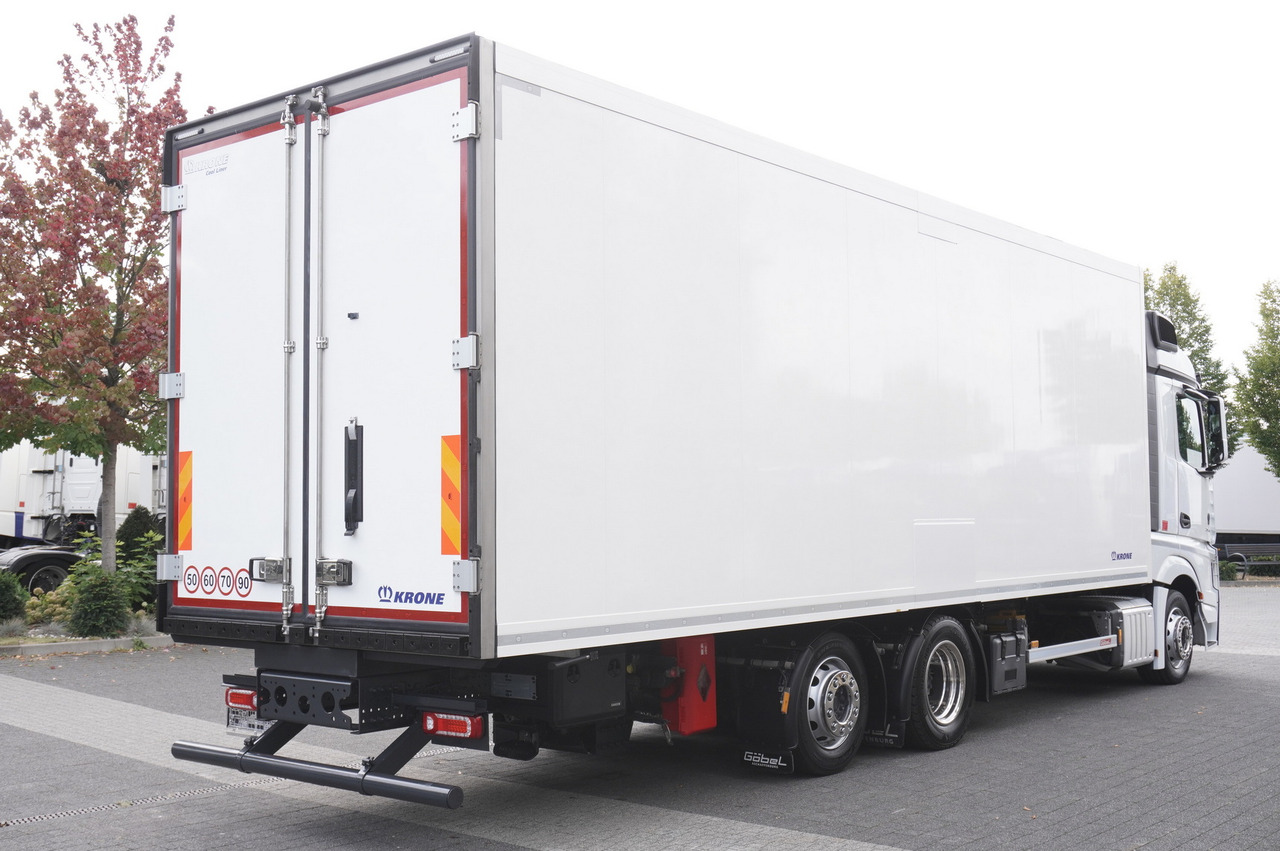 MERCEDES-BENZ Actros 2545 MP5 6×2 E6 / KRONE REFRIGERATOR 40 pallets Bitemperature Doppelstock / high 2.7m - Refrižeratorius sunkvežimis: foto 4 MERCEDES-BENZ Actros 2545 MP5 6×2 E6 / KRONE REFRIGERATOR 40 pallets Bitemperature Doppelstock / high 2.7m - Refrižeratorius sunkvežimis: foto 4