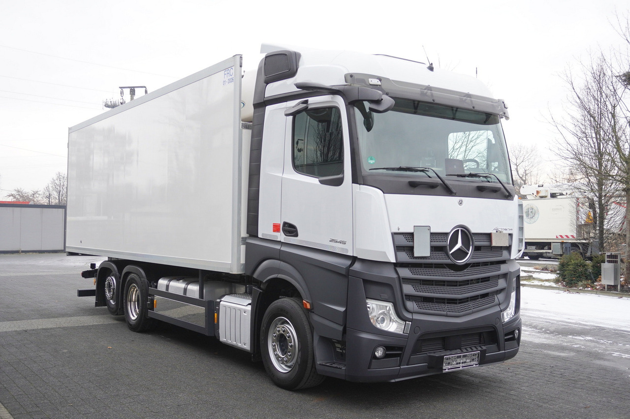 MERCEDES-BENZ Actros 2545 / Zaibas meat hook refrigerator 18 EPAL / 2022 - Refrižeratorius sunkvežimis: foto 4 MERCEDES-BENZ Actros 2545 / Zaibas meat hook refrigerator 18 EPAL / 2022 - Refrižeratorius sunkvežimis: foto 4