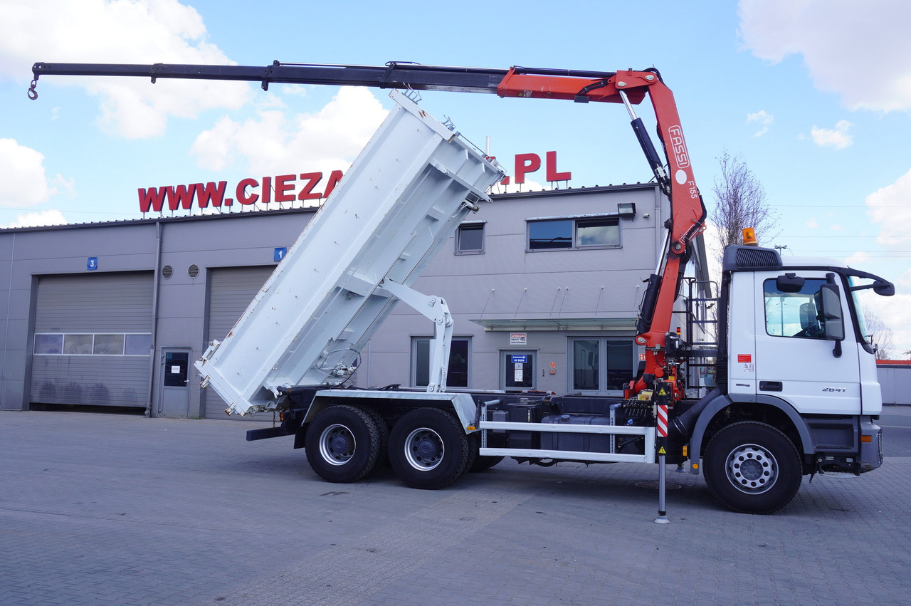 MERCEDES-BENZ Actros 2641 6×4 E5 / Crane / Dumper / 110000 km! - Platforminis/ Bortinis sunkvežimis, Sunkvežimis su kranu: foto 3 MERCEDES-BENZ Actros 2641 6×4 E5 / Crane / Dumper / 110000 km! - Platforminis/ Bortinis sunkvežimis, Sunkvežimis su kranu: foto 3