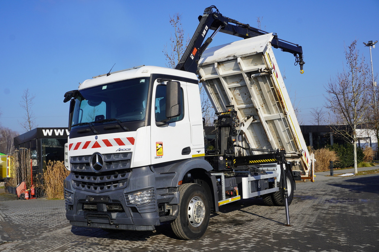 MERCEDES-BENZ Arocs 1833 / 87,000 km!!! / Hds HIAB X-DUO 128 B-2 / three-sided tipper - Sunkvežimis su kranu, Sunkvežimis su kranu: foto 1 MERCEDES-BENZ Arocs 1833 / 87,000 km!!! / Hds HIAB X-DUO 128 B-2 / three-sided tipper - Sunkvežimis su kranu, Sunkvežimis su kranu: foto 1