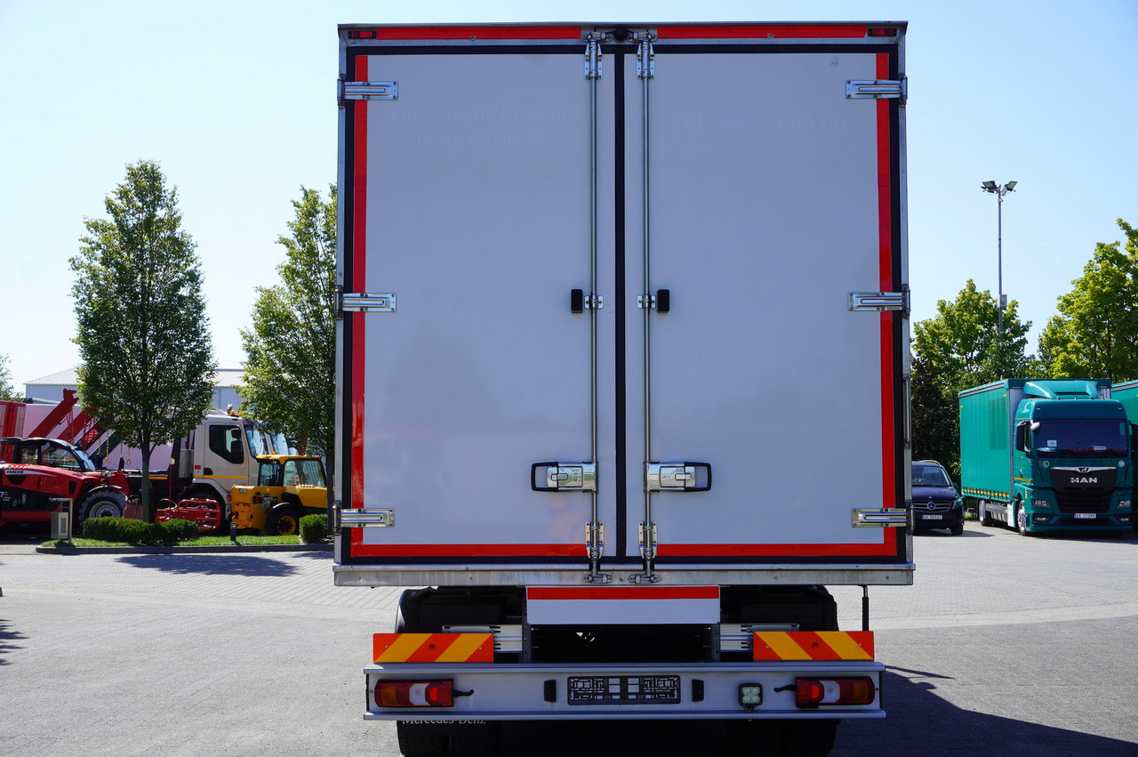 MERCEDES-BENZ Atego 1223 / Bitemperature Refrigerator 12 EPAL / Full ADR / Sleeper cab / 175 tho. km - Refrižeratorius sunkvežimis: foto 4 MERCEDES-BENZ Atego 1223 / Bitemperature Refrigerator 12 EPAL / Full ADR / Sleeper cab / 175 tho. km - Refrižeratorius sunkvežimis: foto 4