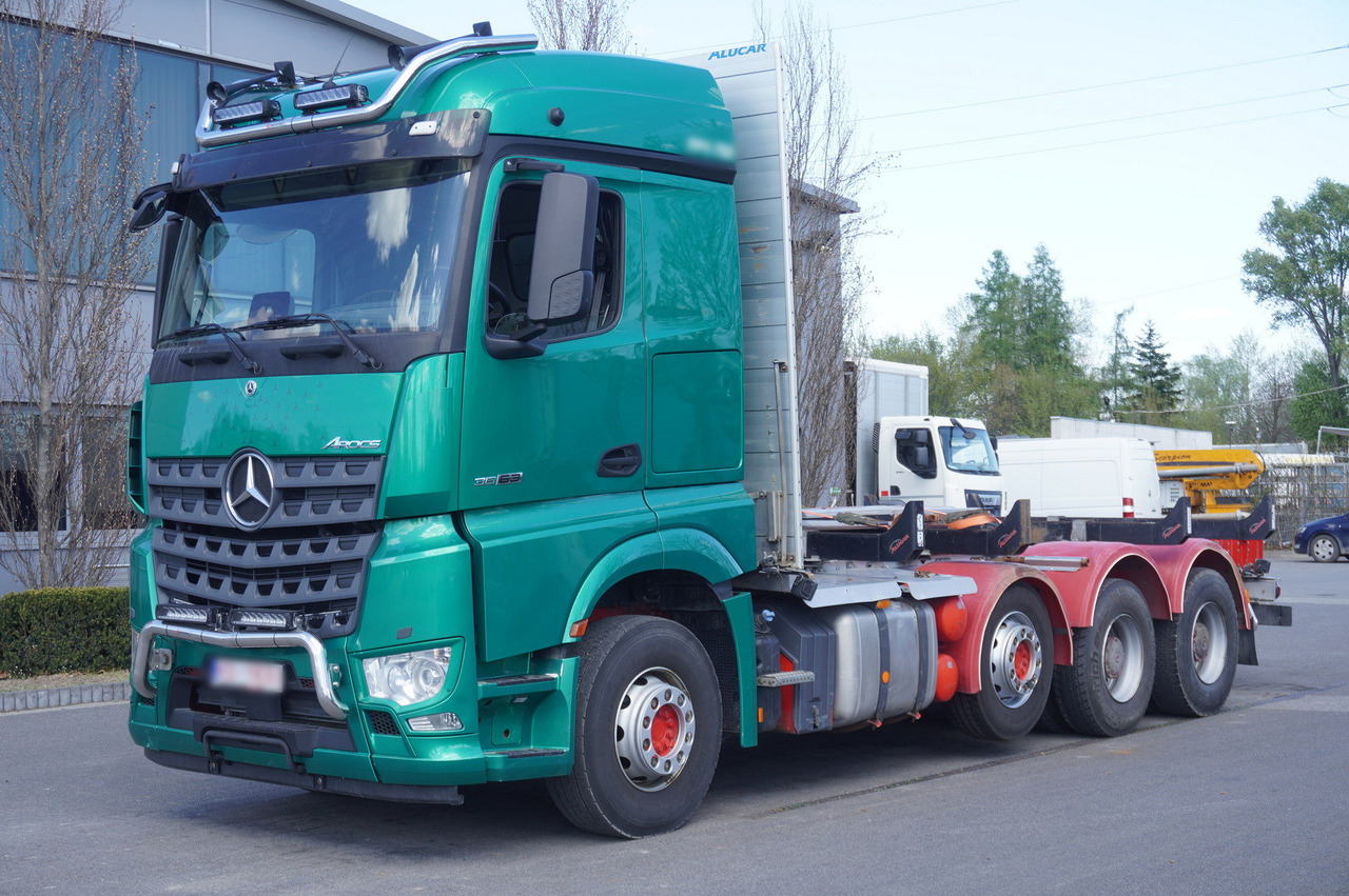 Mercedes-Benz Arocs 3563 8 × 4 / 630 HP / steered axle / Logging superstructure - Sunkvežimis su kranu: foto 3 Mercedes-Benz Arocs 3563 8 × 4 / 630 HP / steered axle / Logging superstructure - Sunkvežimis su kranu: foto 3