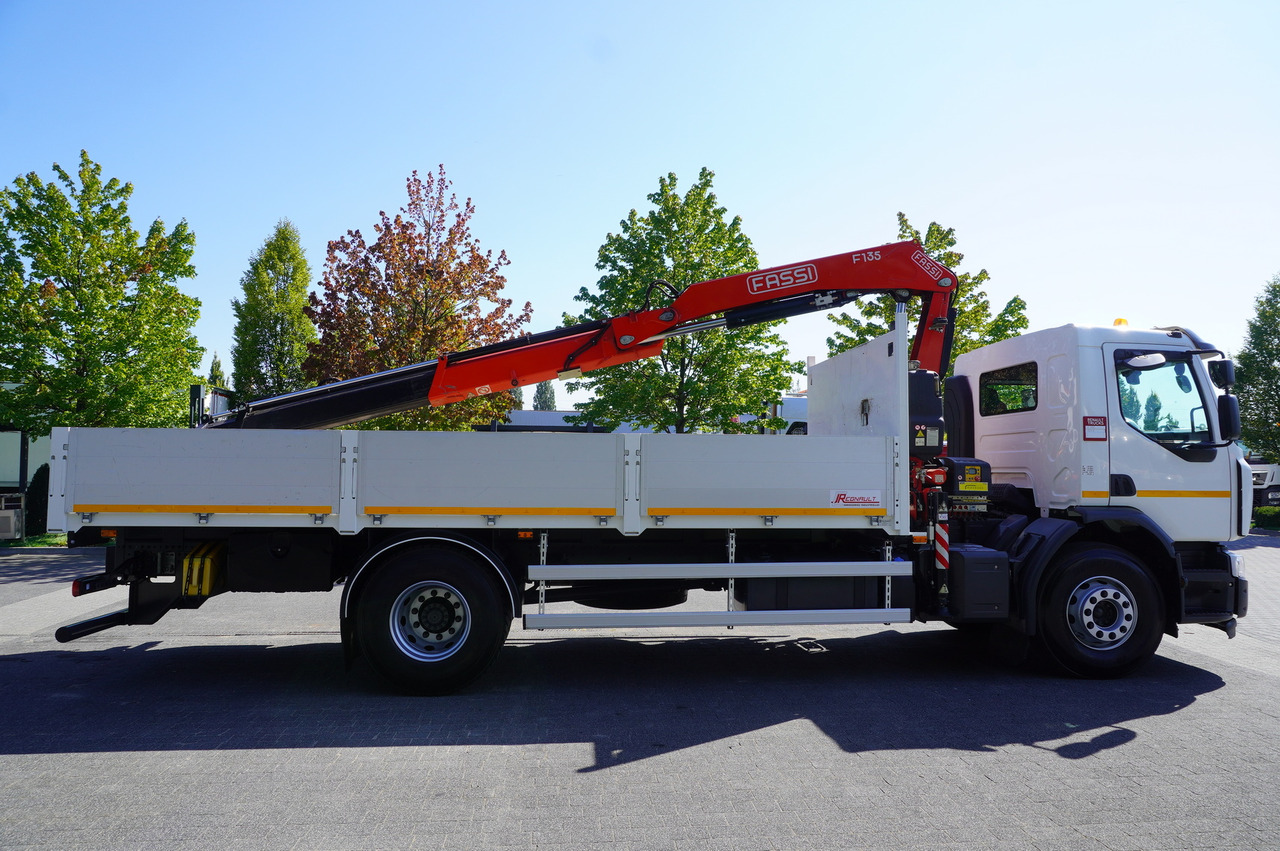 RENAULT C280 DTI 8 / FASSI crane 5.6 T / range 8 m / Flatbed 15 EPAL - Sunkvežimis su kranu: foto 2 RENAULT C280 DTI 8 / FASSI crane 5.6 T / range 8 m / Flatbed 15 EPAL - Sunkvežimis su kranu: foto 2