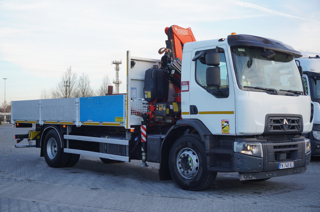 RENAULT C280 DTI 8 / FASSI crane 5.6 T / range 8 m / Flatbed 15 EPAL - Platforminis/ Bortinis sunkvežimis, Sunkvežimis su kranu: foto 5 RENAULT C280 DTI 8 / FASSI crane 5.6 T / range 8 m / Flatbed 15 EPAL - Platforminis/ Bortinis sunkvežimis, Sunkvežimis su kranu: foto 5