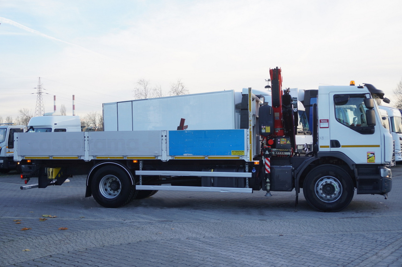 RENAULT C280 DTI 8 / FASSI crane 5.6 T / range 8 m / Flatbed 15 EPAL - Platforminis/ Bortinis sunkvežimis, Sunkvežimis su kranu: foto 4 RENAULT C280 DTI 8 / FASSI crane 5.6 T / range 8 m / Flatbed 15 EPAL - Platforminis/ Bortinis sunkvežimis, Sunkvežimis su kranu: foto 4
