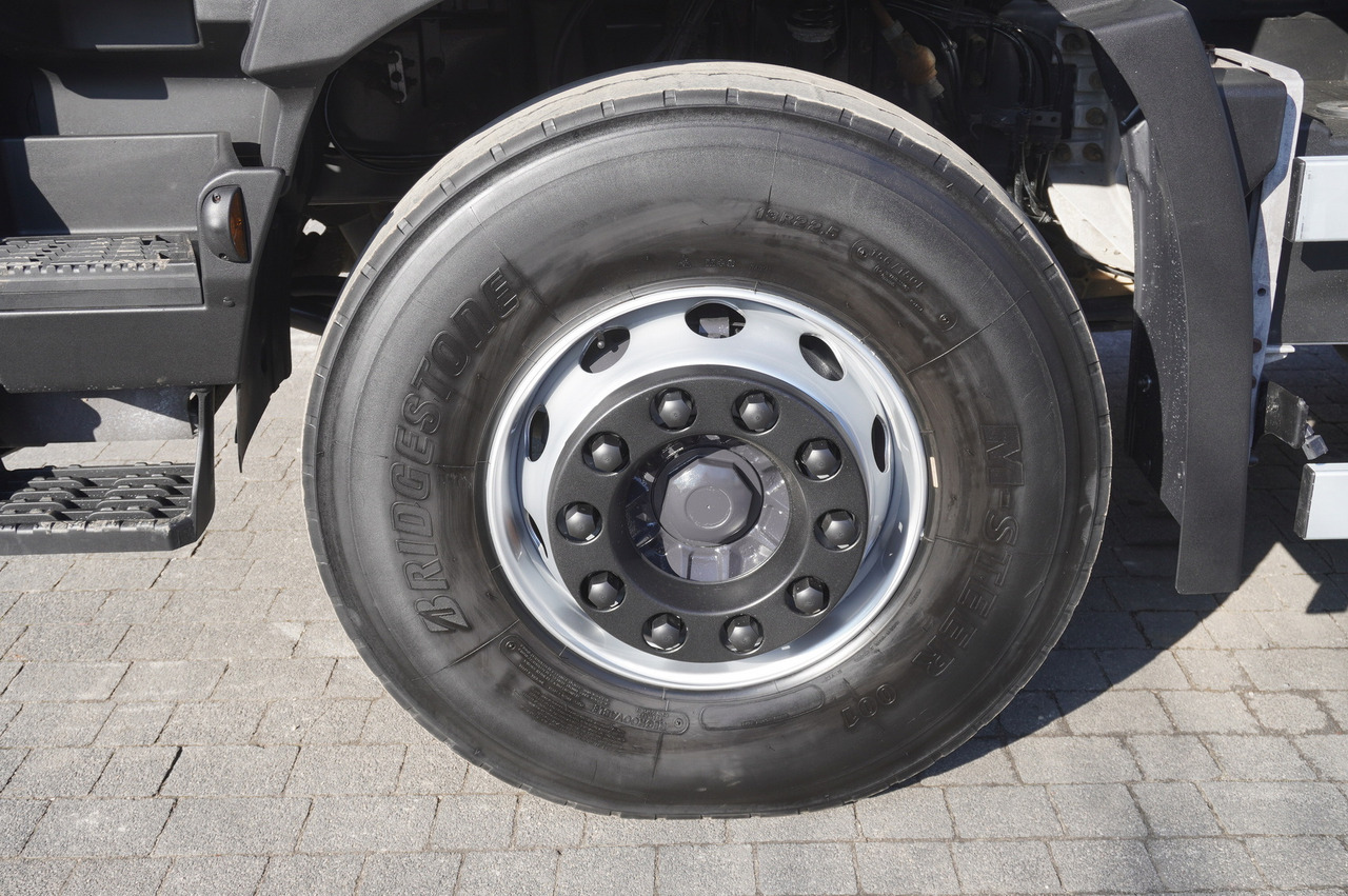 Sunkvežimis su kranu RENAULT C380 / 6x4 / HDS Palfinger PK 18002-EH 6000 kg: foto 13