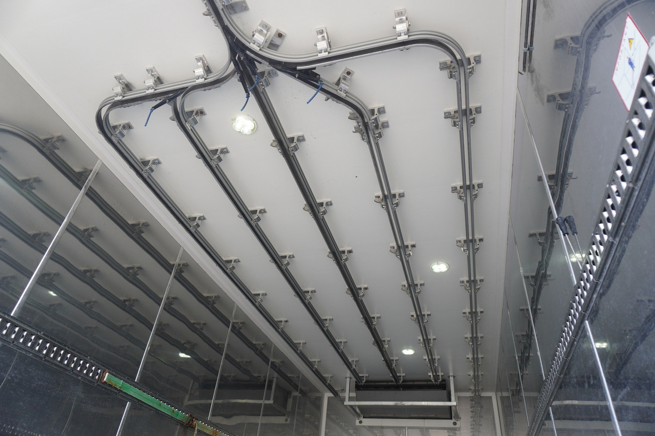 RENAULT D13 / 90 tho km !!! / Meat hook refrigerator / Thermoking T800R / 2 units - Refrižeratorius sunkvežimis: foto 3 RENAULT D13 / 90 tho km !!! / Meat hook refrigerator / Thermoking T800R / 2 units - Refrižeratorius sunkvežimis: foto 3