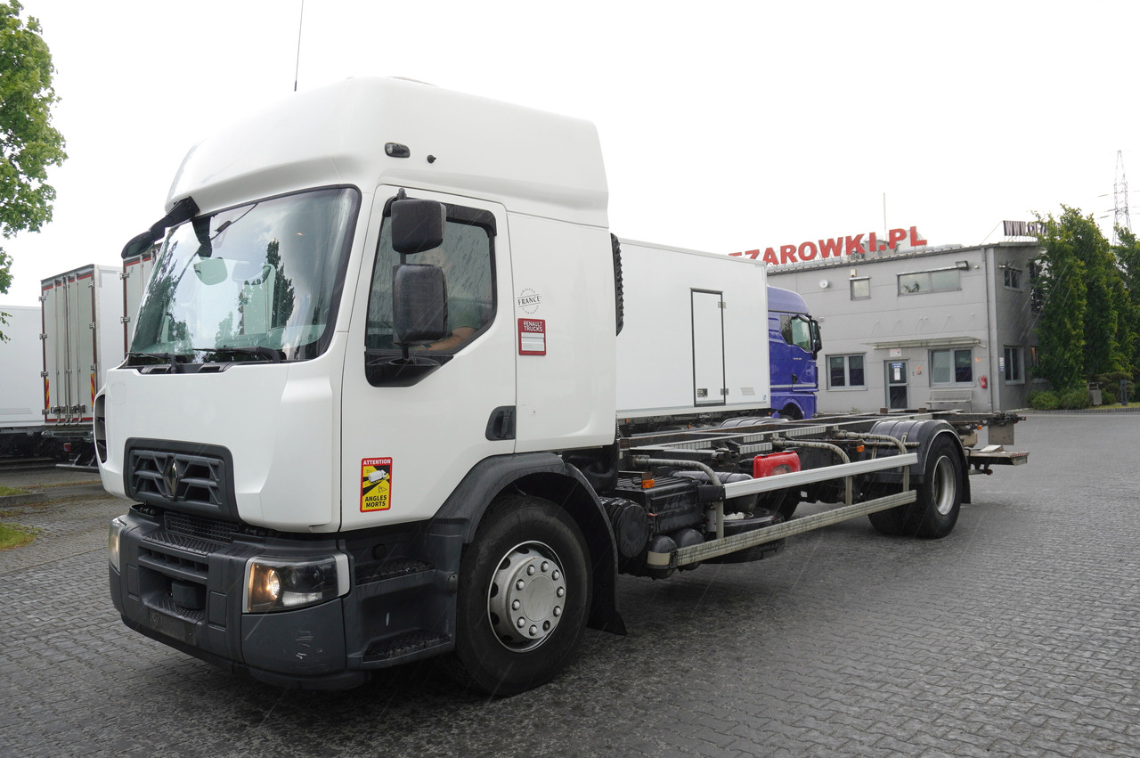 RENAULT D19 Wide Glob / BDF / load capacity 11t / 280 thousand km / tail lift - Važiuoklės sunkvežimis: foto 2 RENAULT D19 Wide Glob / BDF / load capacity 11t / 280 thousand km / tail lift - Važiuoklės sunkvežimis: foto 2