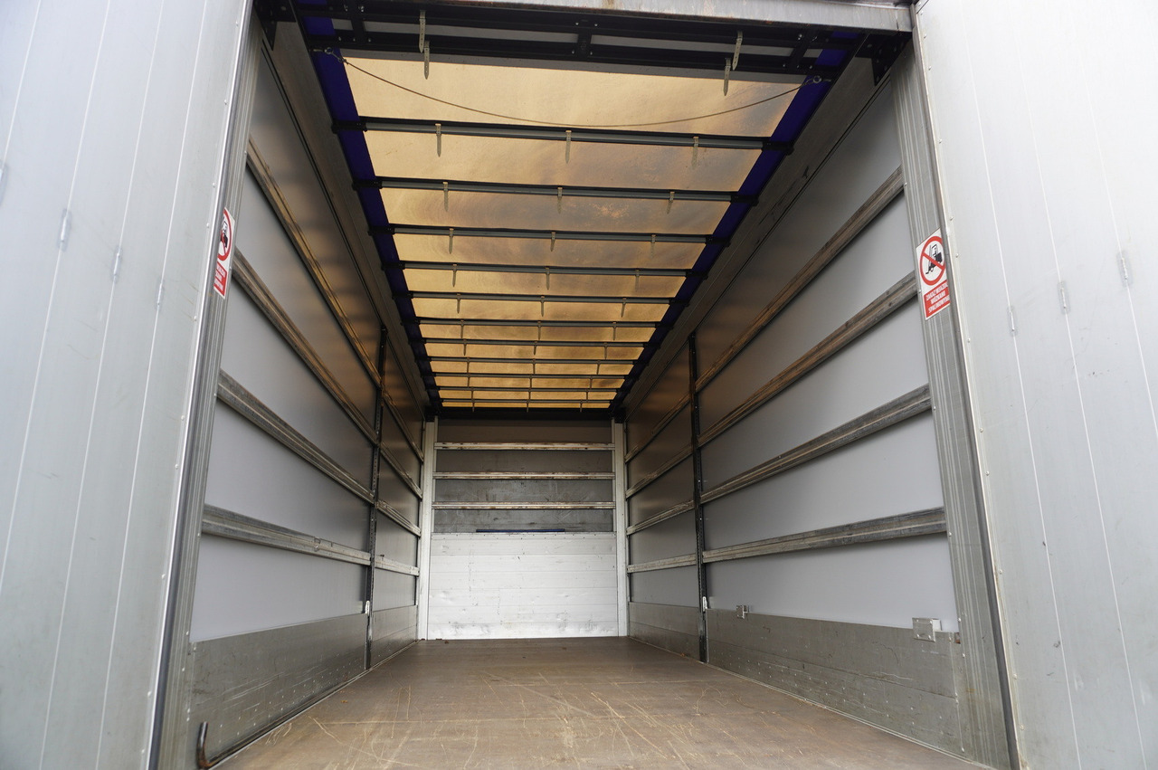 RENAULT Midlum 12.245 / dropside / sleeper / 18 pallets - Tentinis sunkvežimis: foto 5 RENAULT Midlum 12.245 / dropside / sleeper / 18 pallets - Tentinis sunkvežimis: foto 5