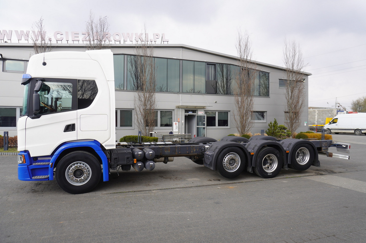 SCANIA G500 8x2 / 2nd axis steered / Chassis 8.35 m / 2021 - Sunkvežimis su kranu: foto 3 SCANIA G500 8x2 / 2nd axis steered / Chassis 8.35 m / 2021 - Sunkvežimis su kranu: foto 3