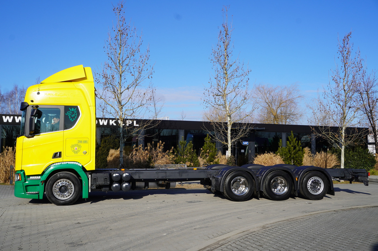 SCANIA R650 V8 8x4/4 E6 / 2020 / Frame 9.7 m - Važiuoklės sunkvežimis: foto 2 SCANIA R650 V8 8x4/4 E6 / 2020 / Frame 9.7 m - Važiuoklės sunkvežimis: foto 2