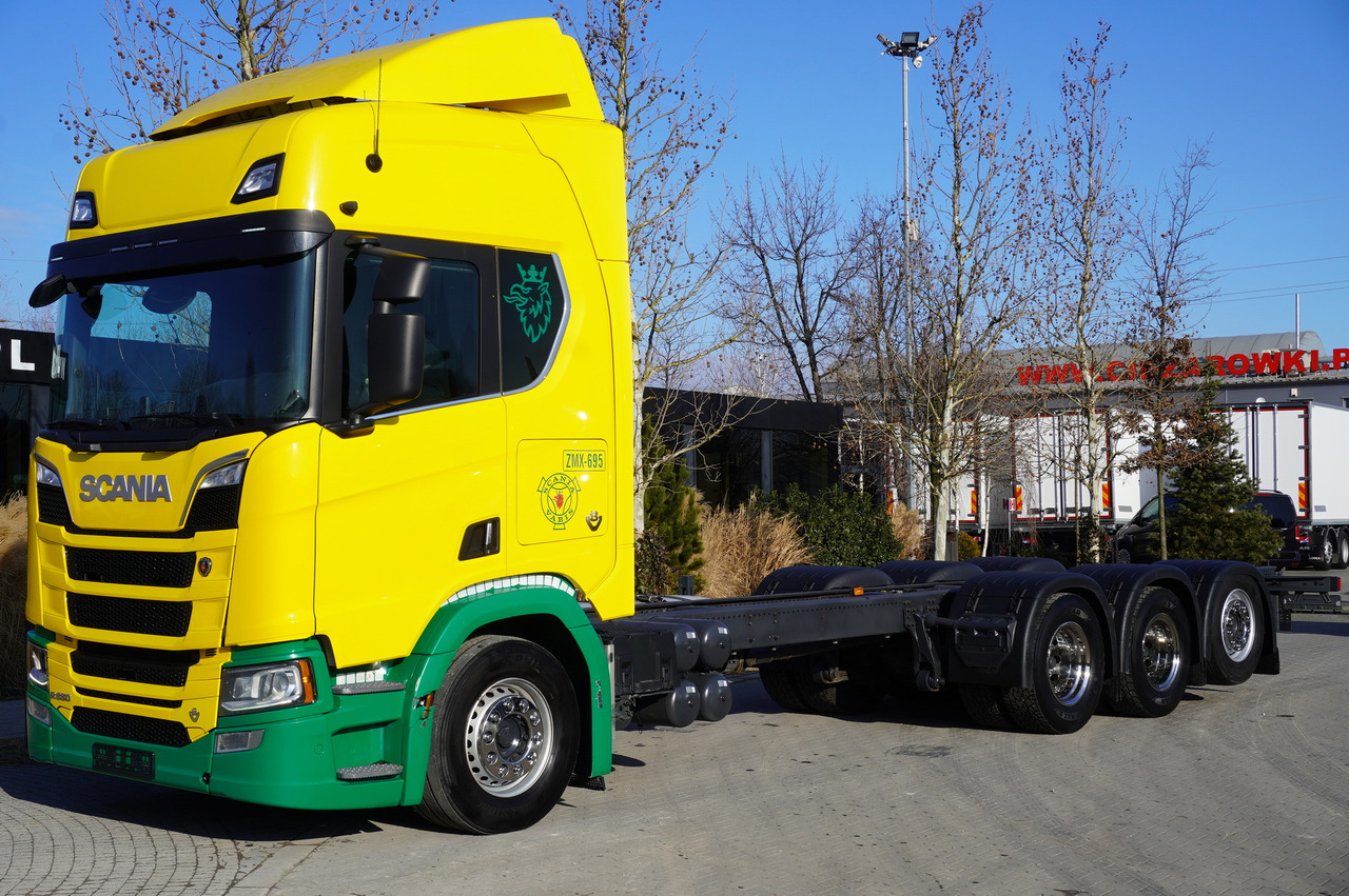 SCANIA R650 V8 8x4/4 E6 / 2020 / Frame 9.7 m - Važiuoklės sunkvežimis: foto 1 SCANIA R650 V8 8x4/4 E6 / 2020 / Frame 9.7 m - Važiuoklės sunkvežimis: foto 1