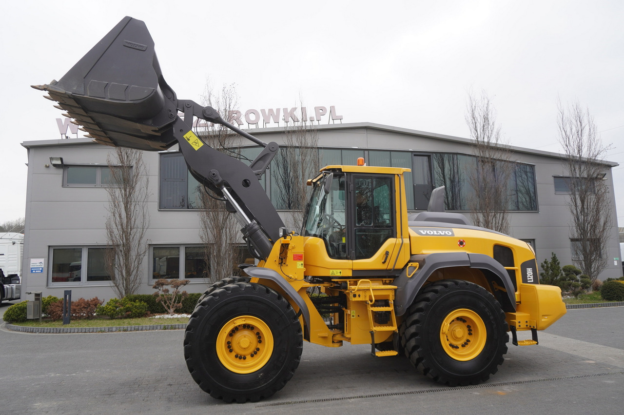 VOLVO L120H - Ratinis krautuvas: foto 1 VOLVO L120H - Ratinis krautuvas: foto 1