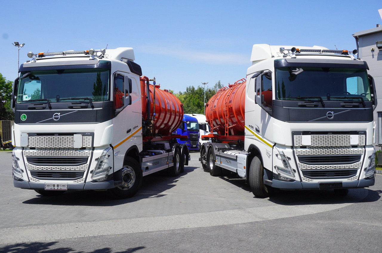 VOLVO Volvo FH 500 / Septic barrel 13000 l / Hook lift 21 t / 2022 / 3rd axle steered / 2 units - Srutovežis: foto 3 VOLVO Volvo FH 500 / Septic barrel 13000 l / Hook lift 21 t / 2022 / 3rd axle steered / 2 units - Srutovežis: foto 3