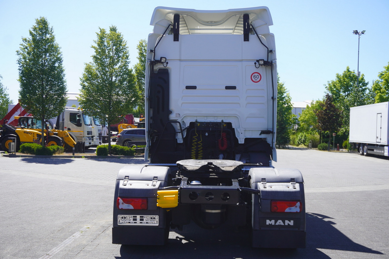 MAN TGX 18.420 tractor unit / 190 tho. km - Vilkikas: foto 4 MAN TGX 18.420 tractor unit / 190 tho. km - Vilkikas: foto 4