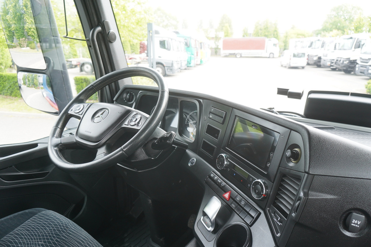 Vilkikas Mercedes-Benz Actros 1845 4x2 / Jost 5th wheel / 11.1 t load capacity: foto 26