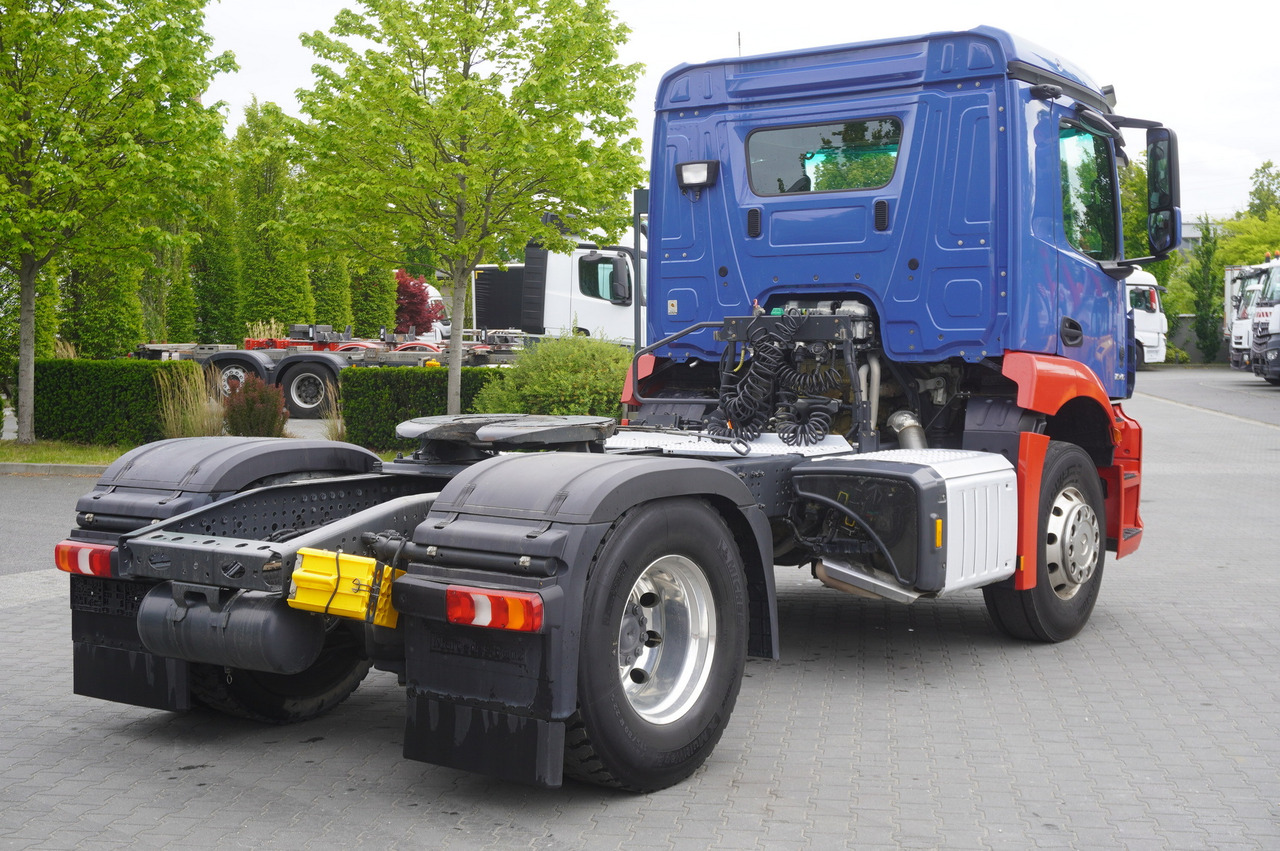 Mercedes-Benz Actros 1845 4x2 / Jost 5th wheel / 11.1 t load capacity - Vilkikas: foto 3 Mercedes-Benz Actros 1845 4x2 / Jost 5th wheel / 11.1 t load capacity - Vilkikas: foto 3