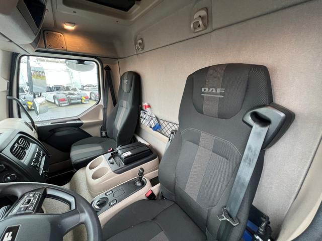 DAF XB 290 FA 16 to. Curtainsider LBW 1.5 Tonnen AHK - Tentinis sunkvežimis: foto 3 DAF XB 290 FA 16 to. Curtainsider LBW 1.5 Tonnen AHK - Tentinis sunkvežimis: foto 3