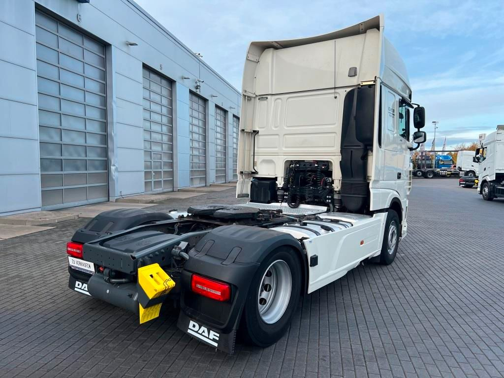 DAF XF 480 FT SSC Retarder Standklima 2-K Hydraulik - Vilkikas: foto 4 DAF XF 480 FT SSC Retarder Standklima 2-K Hydraulik - Vilkikas: foto 4