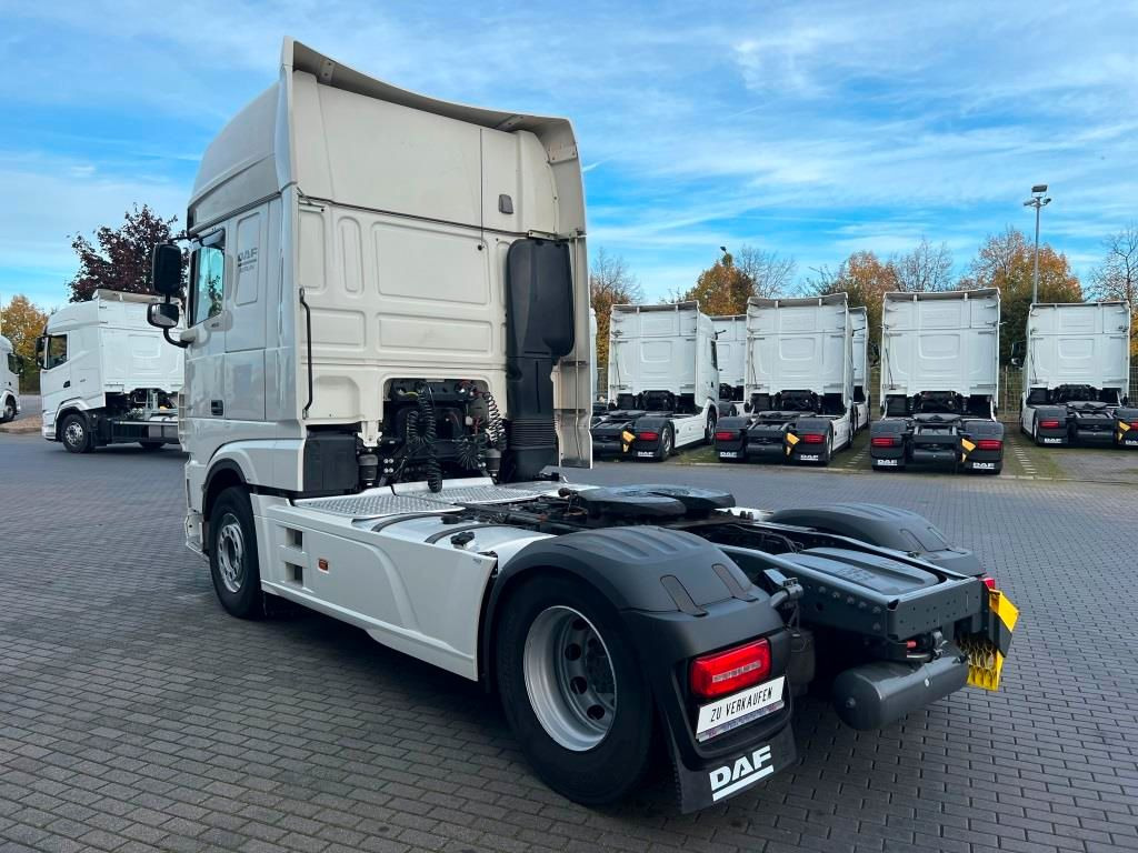 DAF XF 480 FT SSC Retarder Standklima 2-K Hydraulik - Vilkikas: foto 3 DAF XF 480 FT SSC Retarder Standklima 2-K Hydraulik - Vilkikas: foto 3