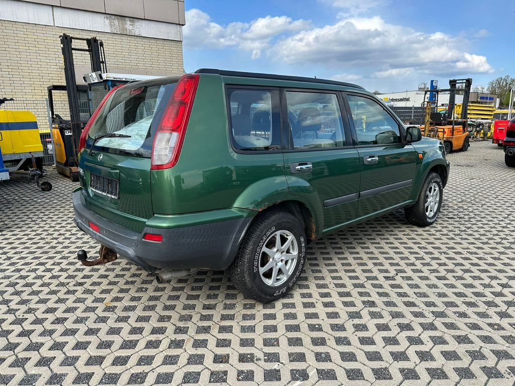 Nissan X-Trail - Visureigis: foto 3 Nissan X-Trail - Visureigis: foto 3