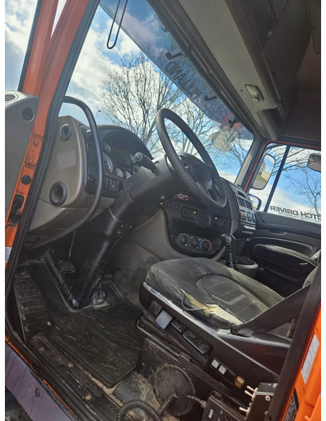 DAF XF 105 410 | 6X2 | Manual | Euro 5 | 10 Tyres - Važiuoklės sunkvežimis: foto 5 DAF XF 105 410 | 6X2 | Manual | Euro 5 | 10 Tyres - Važiuoklės sunkvežimis: foto 5