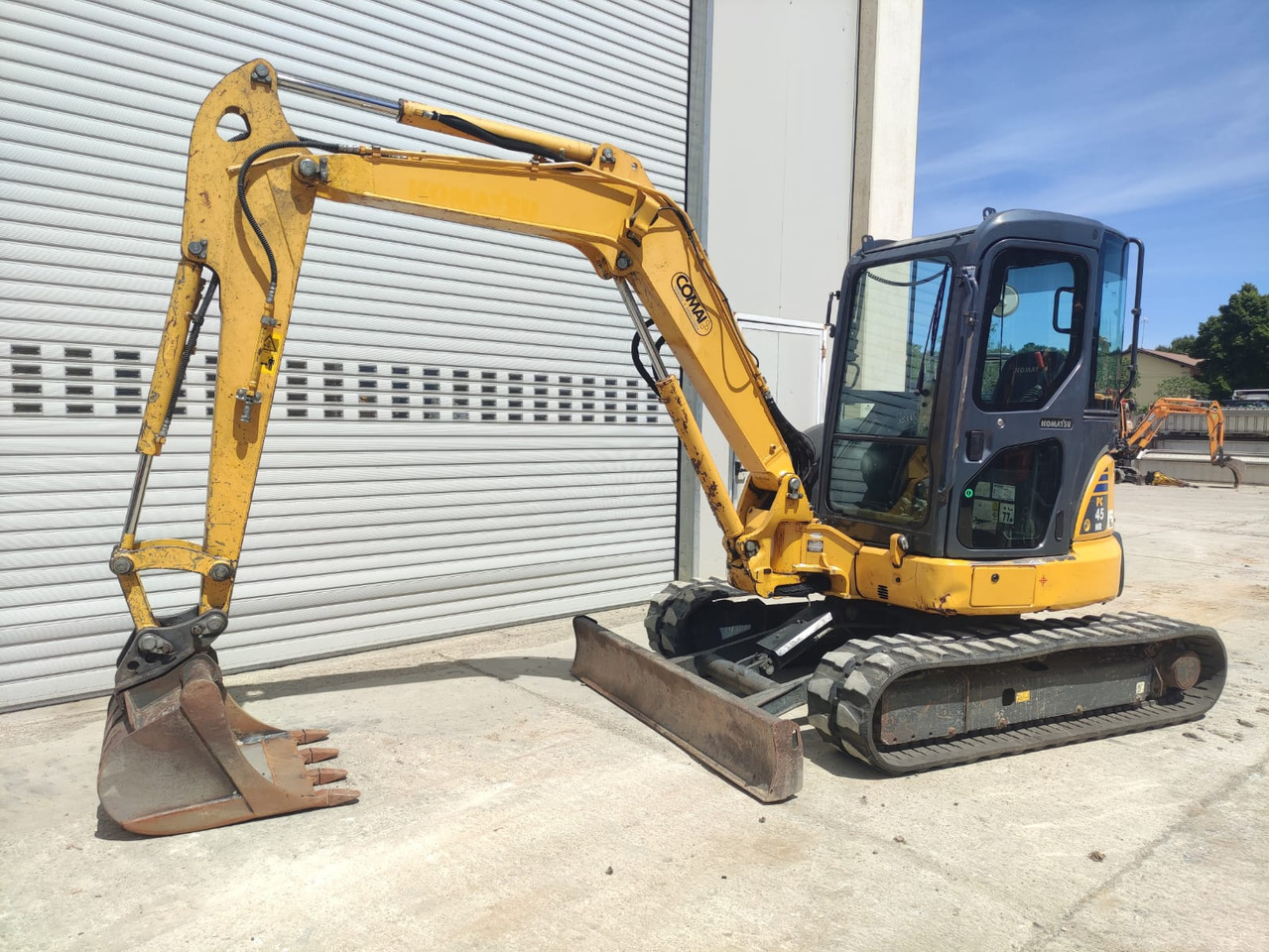 KOMATSU PC45MR-3 - Mini ekskavatorius: foto 1 KOMATSU PC45MR-3 - Mini ekskavatorius: foto 1