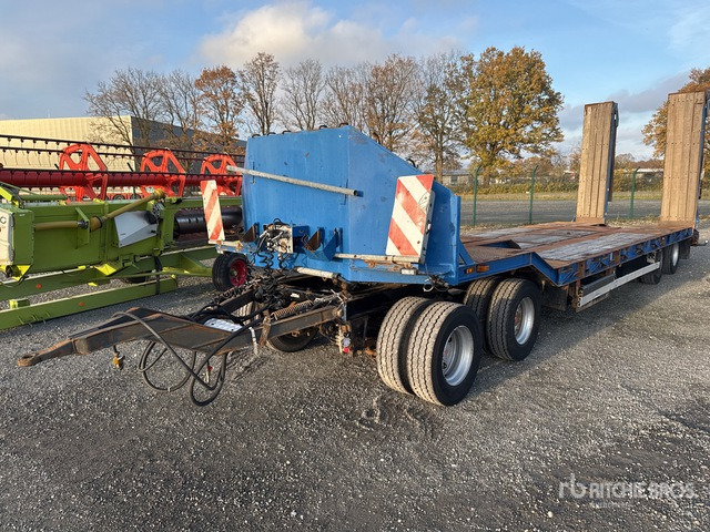 2001 Langendorf TUE 32 Lowboy Trailer - Žemo profilio platforma priekaba: foto 2 2001 Langendorf TUE 32 Lowboy Trailer - Žemo profilio platforma priekaba: foto 2