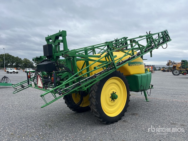 2011 John Deere 732 24 m Pull-Type Sprayer - Prikabinamas purkštuvas: foto 4 2011 John Deere 732 24 m Pull-Type Sprayer - Prikabinamas purkštuvas: foto 4
