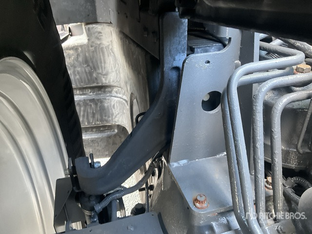2015 Massey Ferguson 8737 4WD Tractor - Traktorius: foto 3 2015 Massey Ferguson 8737 4WD Tractor - Traktorius: foto 3