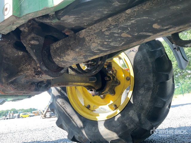 John Deere 3400 4WD Tractor - Traktorius: foto 5 John Deere 3400 4WD Tractor - Traktorius: foto 5